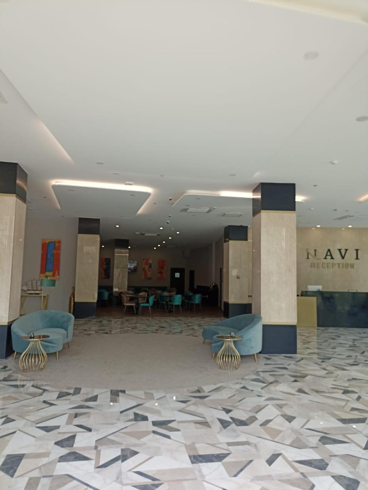 Hotel Navi 巴统 外观 照片